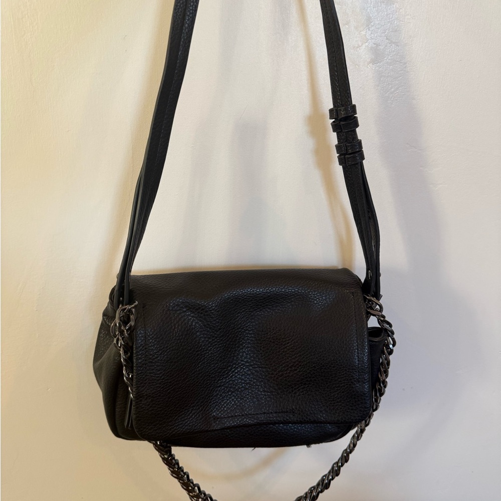 Zara Black Textured Shoulder Bag